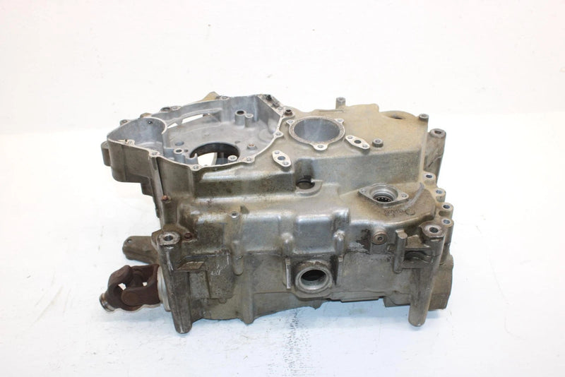 1998 Yamaha Grizzly Oem Crankcase  4WV-15100-12-00 AY49