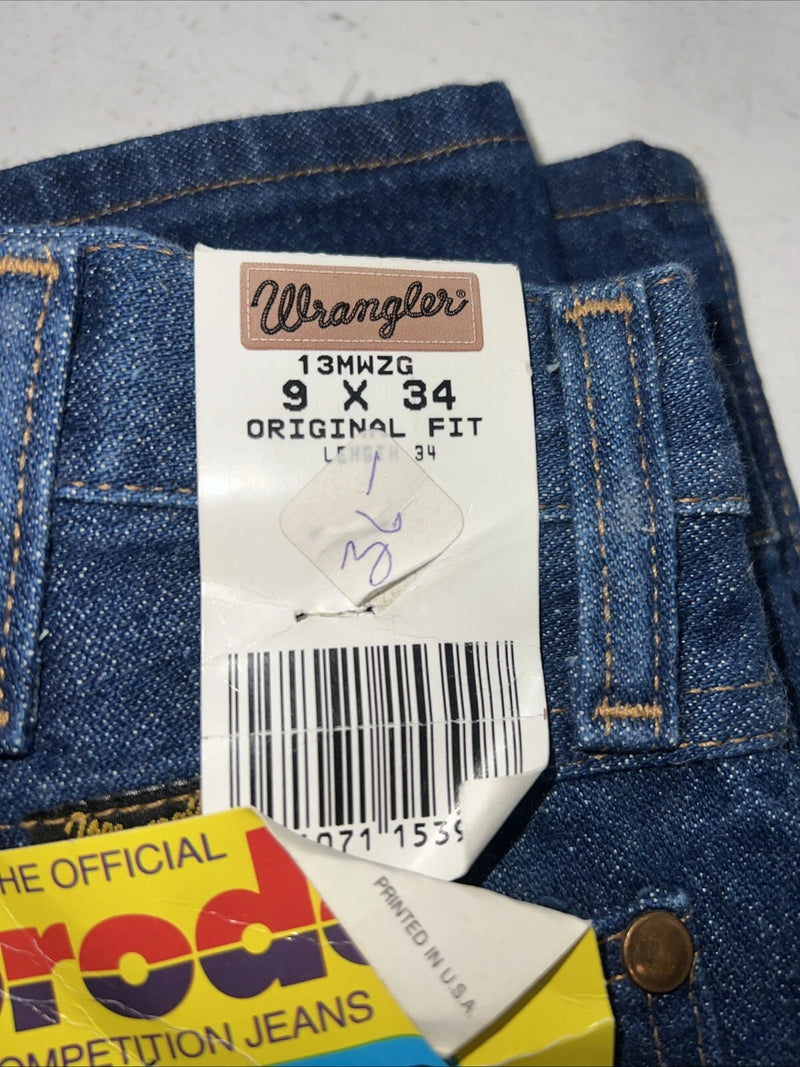 New Women’s Wrangler Original For Pro Rodeo Cowboy Cute Denim Jeans. 9x34 B-13