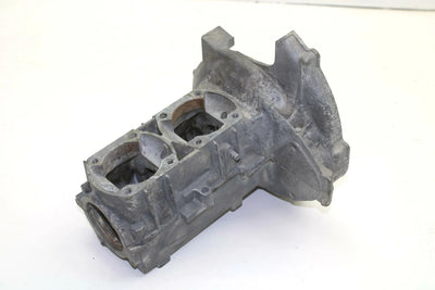 Yamaha OEM Crankcase  8j9-15100-01-00 SY45