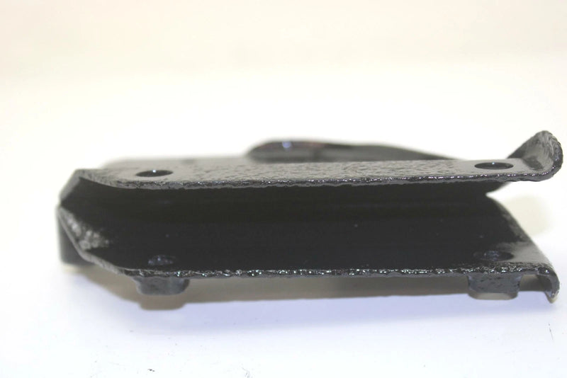89 Yamaha Inviter OEM Right Rear Axle Housing 8L8-47413-00-00 SY56