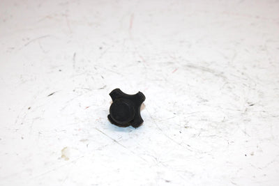 1994 Polaris 440 L/c Oem Hood Latch Retainer 5431502 SP73