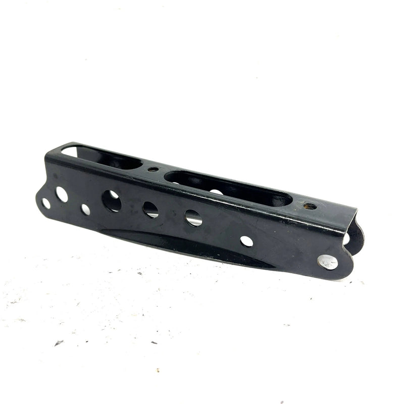 05-09 Honda Foreman 500 TRX500FE OEM Footwell Step Bracket 50611-HP0-A00 AH14