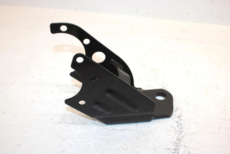2003 Bombardier Quest 500 Oem Hitch Mount 705500244 AB13 