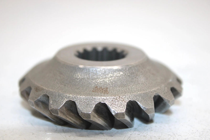 83 Yamaha  Tri Moto 225 Ytm225dx Oem Middle Drive Gear 24W-Y1754-00-00 AY41