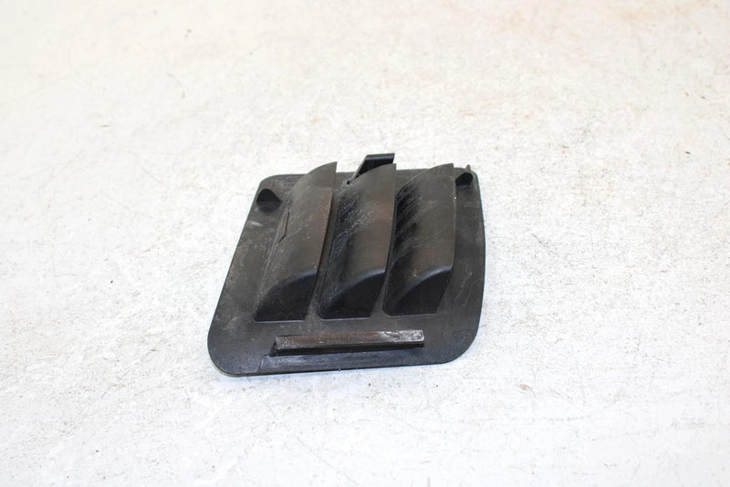 2000 Arctic Cat Zl 580 Efi Esr Oem Right Air Vent Louver 1606-044 SA3