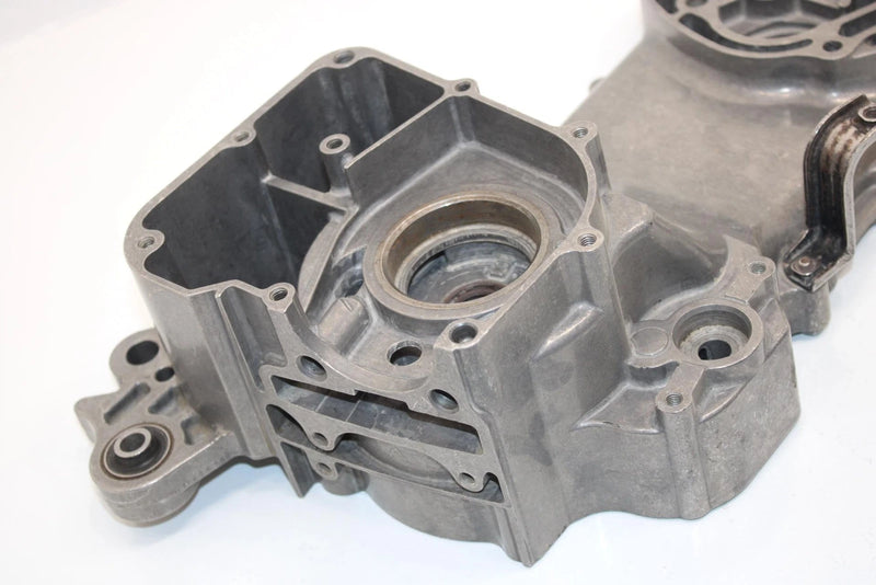 06 Arctic Cat Atv 90  Dvx Oem Crankcase Set R/L 3303-400 3303-004 AA17