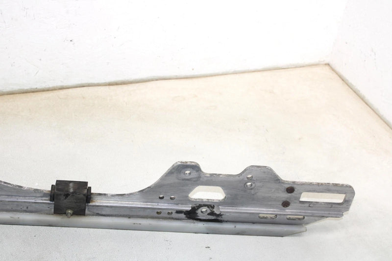 06 Polaris Fusion 700 Oem Right Rear Suspension Skid Rail 1542131 SP3