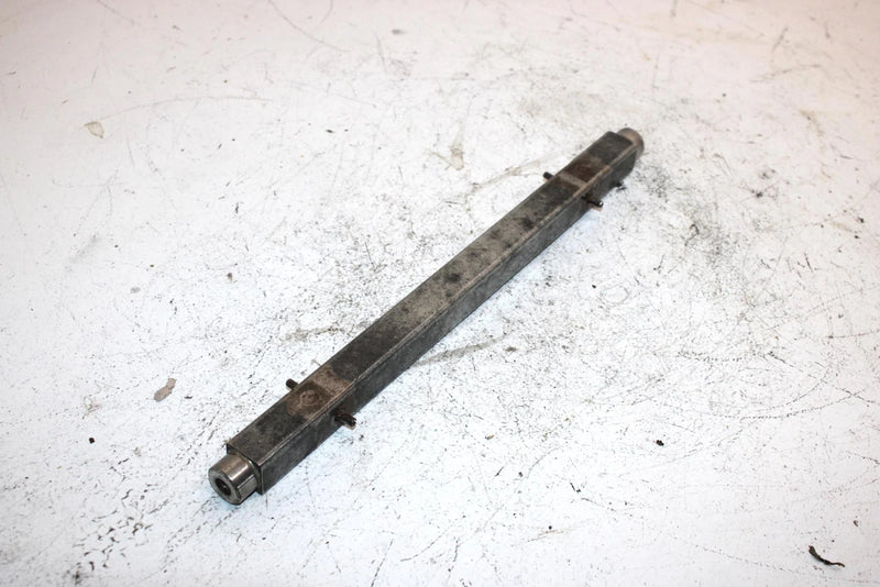 83 Yamaha Excel Iii Ec340g Oem Polished Rear Axle 8E3-47521-00-00 SY7