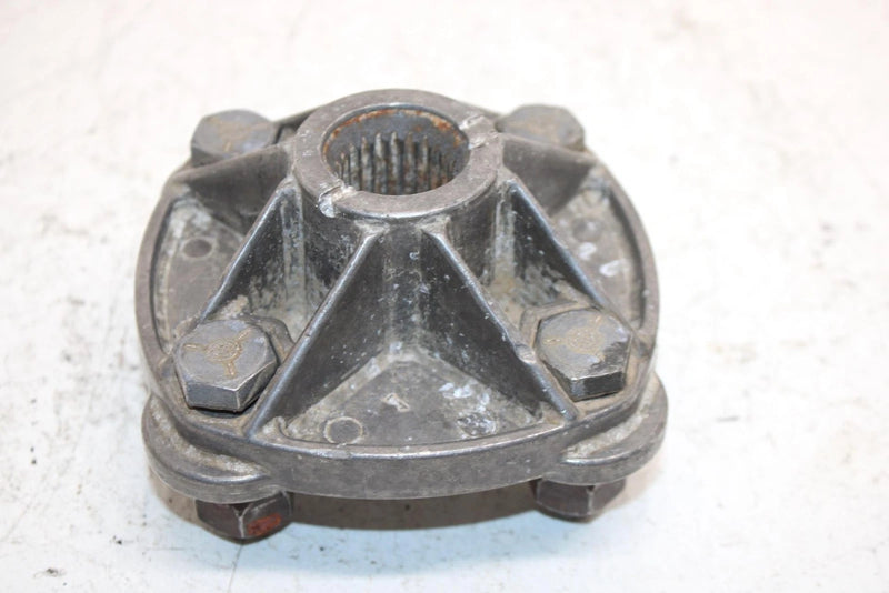 1997 Polaris Magnum 425 Oem Rear Wheel Hub W/Nuts 2200341 AP166