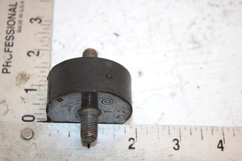 2001 Polaris Magnum 325 Oem Engine Mount Dampner 3110068 3022074 AP98