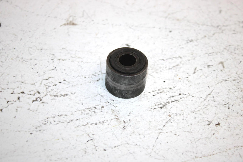 84 Yamaha Phazer Se Oem Engine Mount Bushing 90385-15025-00 90387-21515-00 SY9