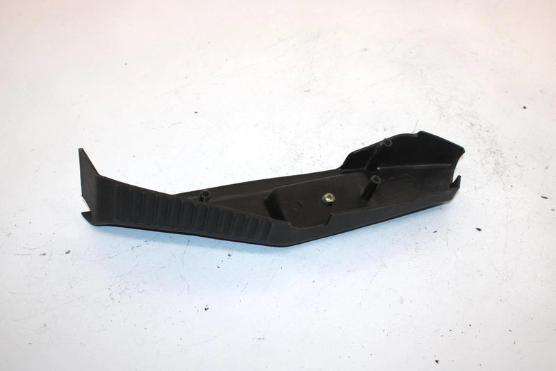 99 Ski-doo Grand Touring 500 Oem Left Rear Bumper Cover 580651400 SS103