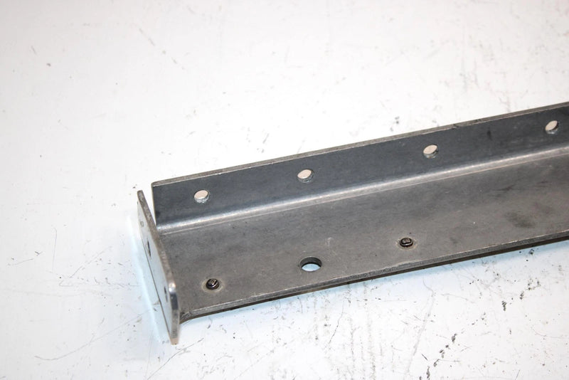 85 Polaris Trail 400 L/c Oem Snowflap Mount 5223916 SP67