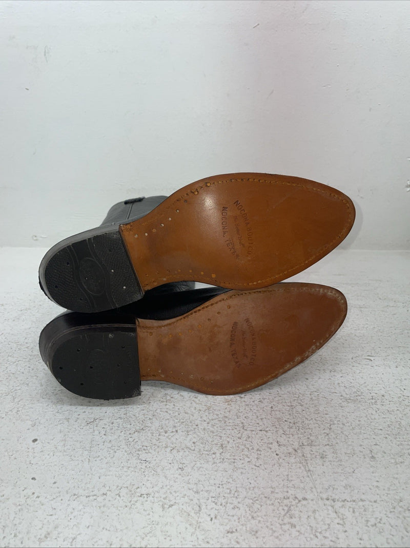 New Men’s Brown Nocona Cowboy Boots. 8113 7 E. 1-111