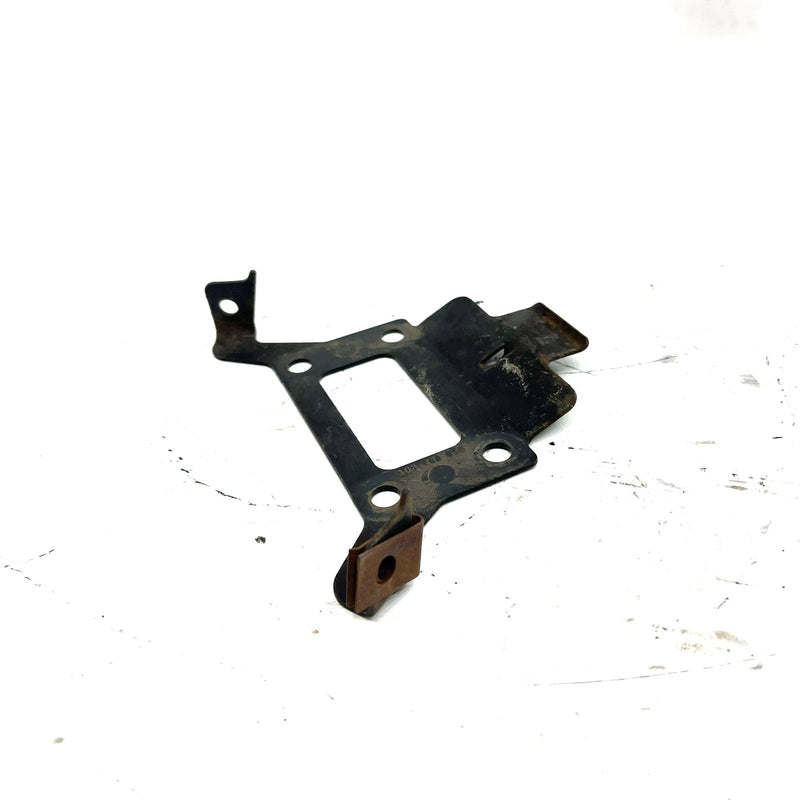 03 Bombardier Traxter 500 4x4 Auto OEM Handlebar Cover Bracket 709400077 AB15