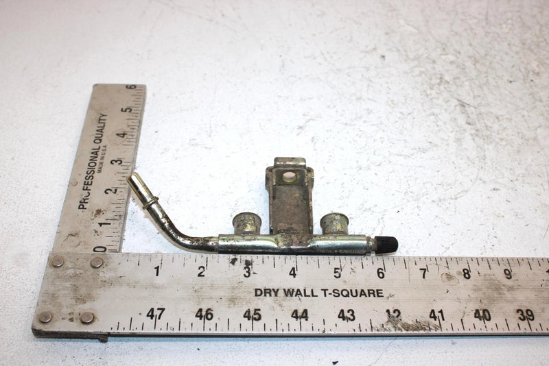2005 Polaris Sportsman 800 Oem Dual Point Fuel Rail 2520451 AP146