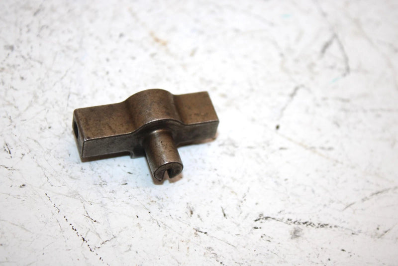 01 Arctic Cat Zr 800 Oem Exhaust Valve Stopper 3005-860 Q1506