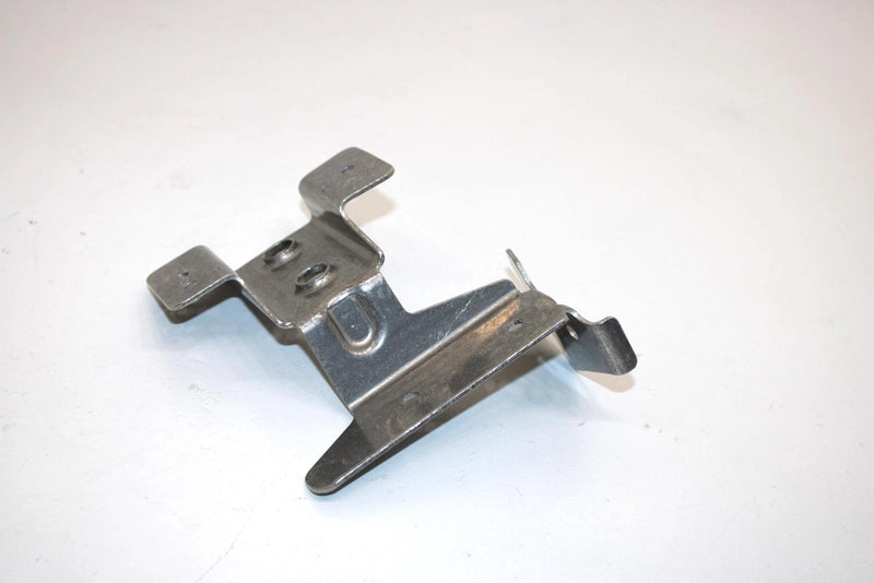 11 Polaris 550 Iq Shift Oem Oil Bottle Lower Bracket 5249094 SP88