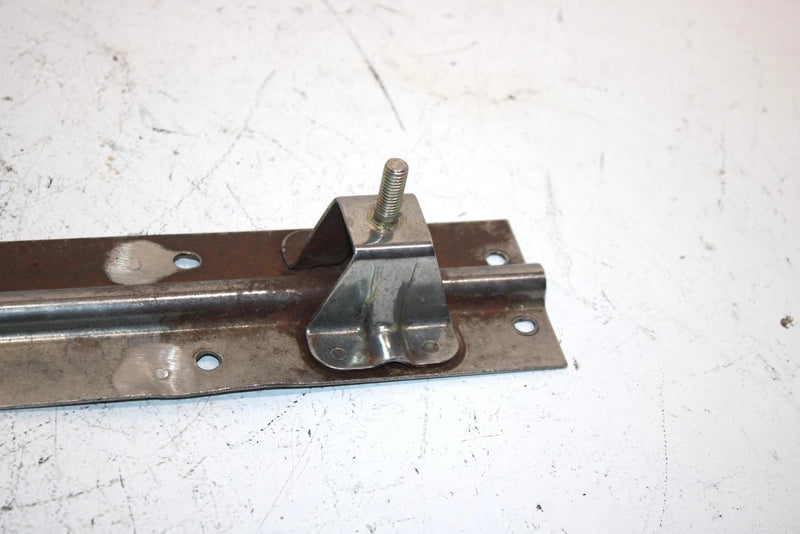94 Yamaha Vmax 600 Oem Gas Tank Bracket 89A-21911-01-00 SY2