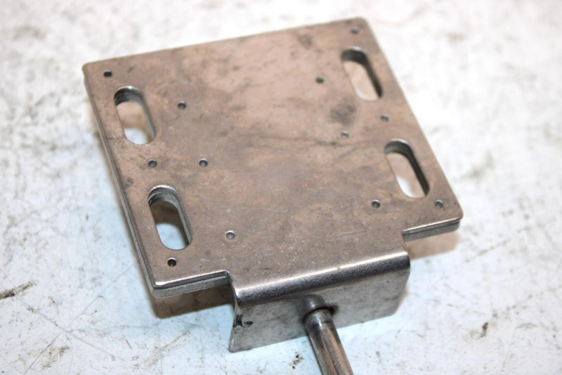 1992 Yamaha Waverunner Lx 650 Oem Seat Latch EU0-63850-00-00 JY22