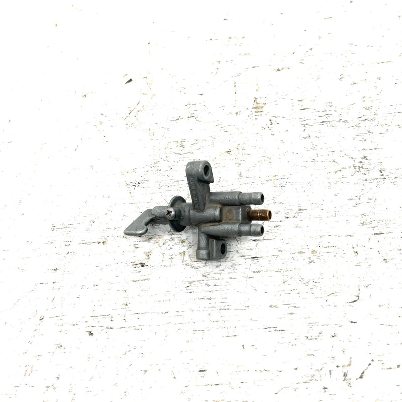 84-87 Suzuki Quadrunner 185 OEM Fuel Petcock 44300-17271 AS33