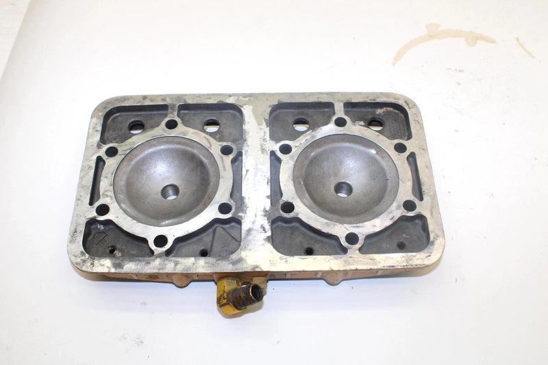 1991 Sea-doo Sp Oem Cylinder Head 290913261 JS17