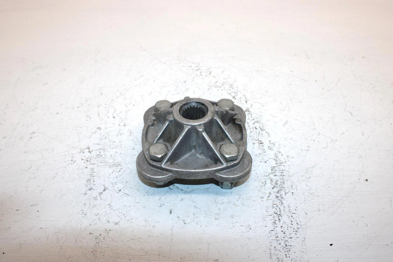 2009 Polaris Trail Boss 330 Oem Rear Hub W/Nuts 5131777 5144192 AP181