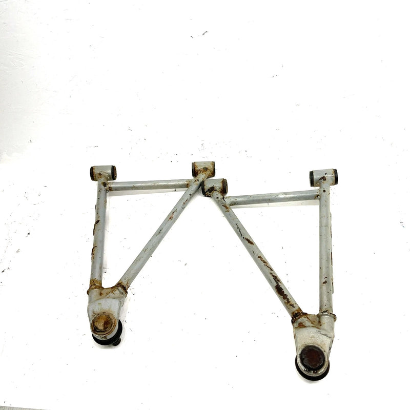 07 Arctic Cat 700 4x4 Automatic EFI OEM Front Lower A Arm Set 0503-381 AA33