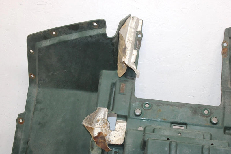 1998 Yamaha  Grizzly Oem Rear Fender 4WV-W2161-00-00 4WV-W2161-01-00 AY49