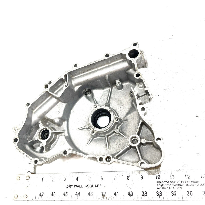 2005 Arctic Cat 650 4x4 V2 Automatic OEM Stator Side Cover 3201-432 AA39