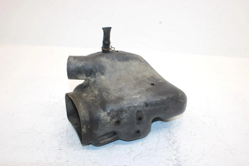 1982 Honda Atc 185a Oem Airbox Base 17231-958-670 AH67