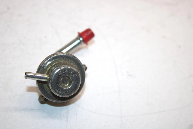 94 Polaris 500 Efi Oem Fuel Regulator 3084351 SP129