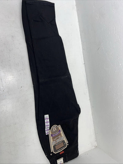 New Men’s Black Cowboy Cut Wrangler Classic Fit Denim Jeans. 19/20x34 F-32