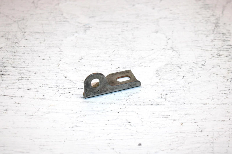 2002 Ski-doo Mxz 500 Oem Hood Hinge Center Plate 517302045 SS16