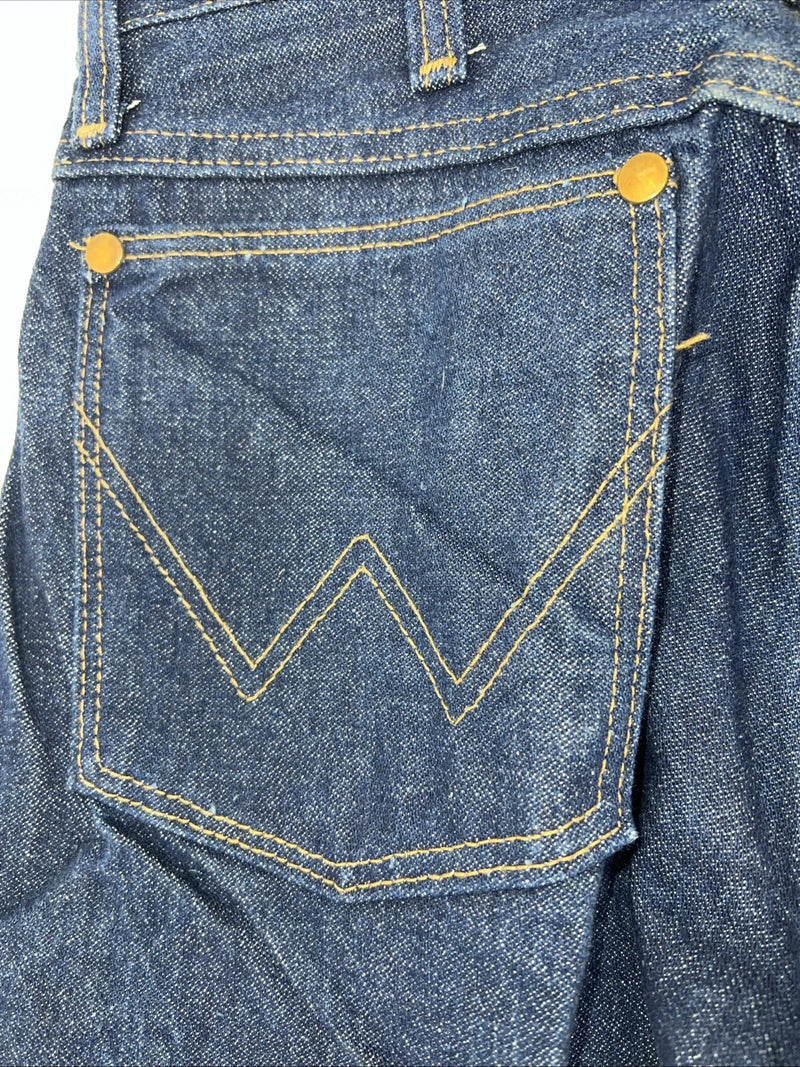 New Men’s Cowboy Cut Slim Fit Wrangler Denim Jeans. 11/36 F-34