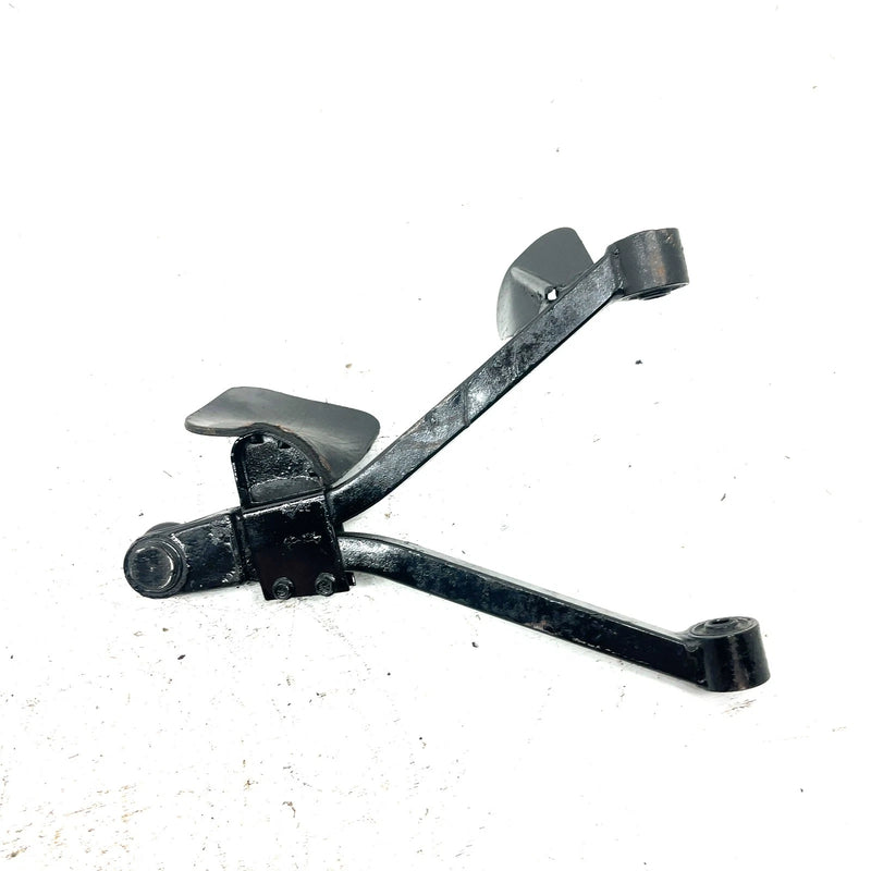 98-99 Arctic Cat 500 4X4 OEM Front Lower A Arm Set 0503-202 AA38