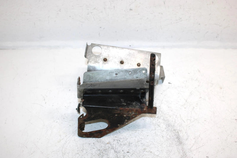 92 Polaris 500 Oem Right Footwell 2200254 SP52