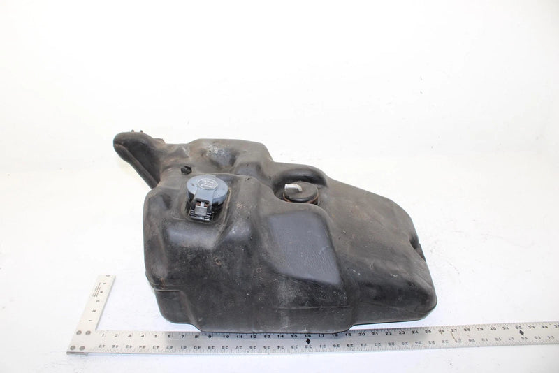 1990 Yamaha Phazer Ii Oem Fuel Gas Tank W/Suction Pipe 8V0-24111-03-00 SY16