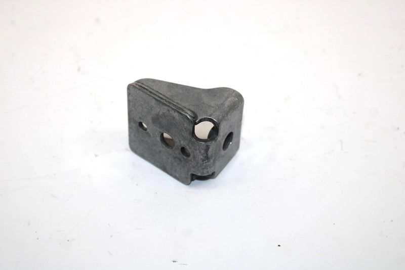 2002 Yamaha Sx Viper Oem Rear Lower Engine Mount 8CR-21427-10-00 SY60