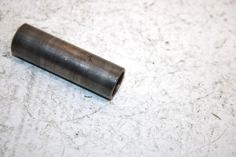 1997 Yamaha 1100 Triple Waveventure Oem Piston Wrist Pin 62T-11633-00-00 JY24