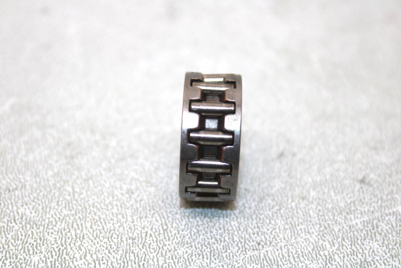 2000 Yamaha  Grizzly Oem Transmission Needle Bearing 93310-420F2-00 AY35