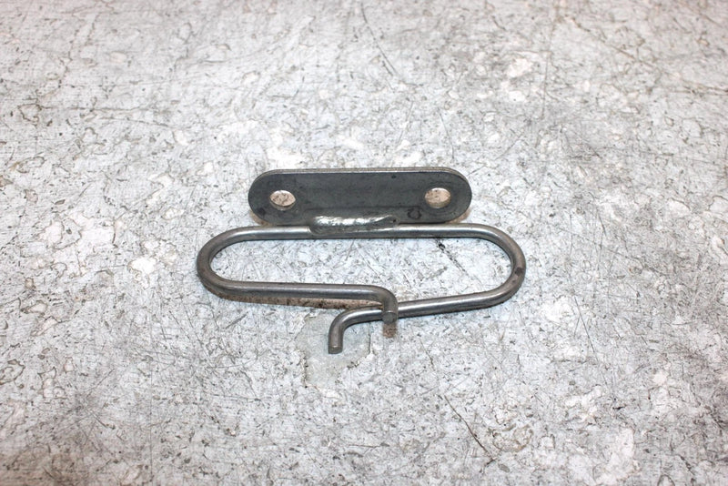 94 Yamaha  Timberwolf 4wd Oem Steering Cable Guide Bracket 4BD-23868-00-00 AY25