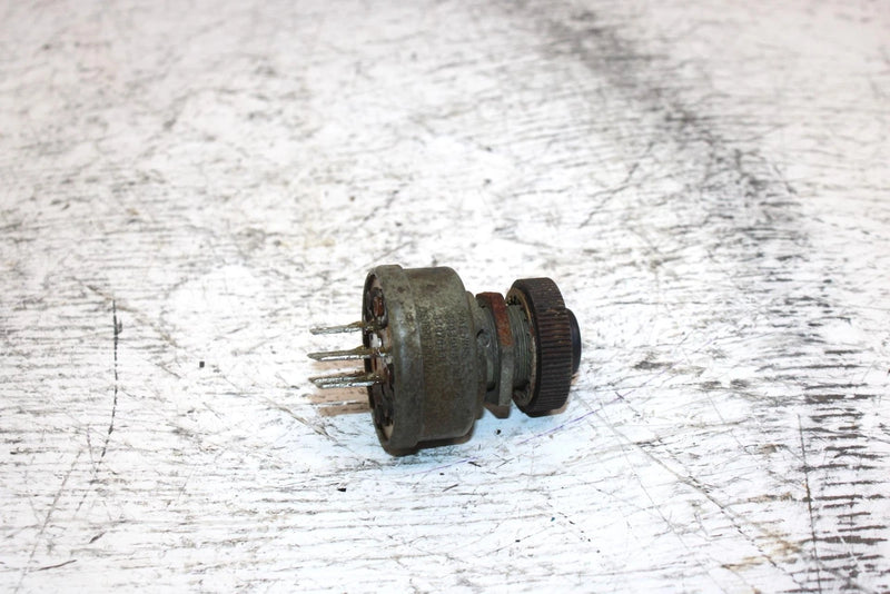 1997 Polaris Classic Oem Ignition Key Switch 2200358 2205055 SP42