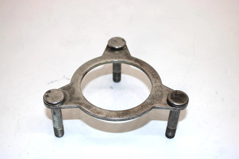85 Suzuki Quadrunner 250 Lt250ef  Oem Rear Axle Bearing Plate 64770-24502 AS14