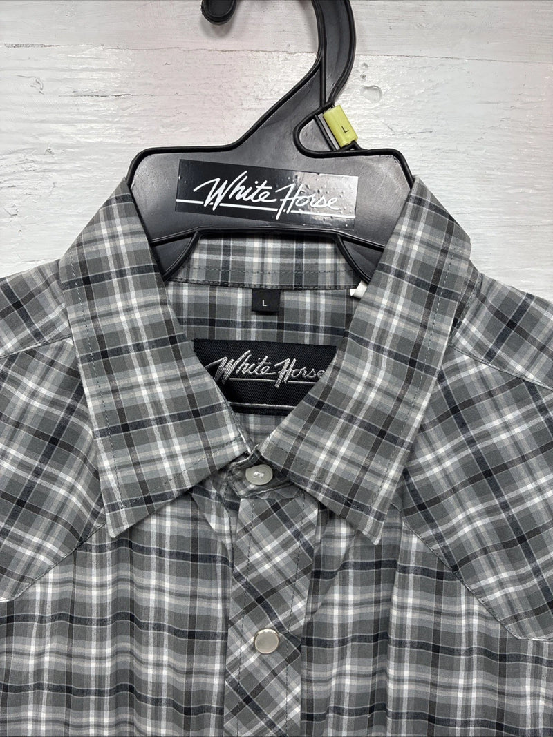 New Men’s White Horse Gray White Plaid Short Sleeve Pearl Snap Large X-39