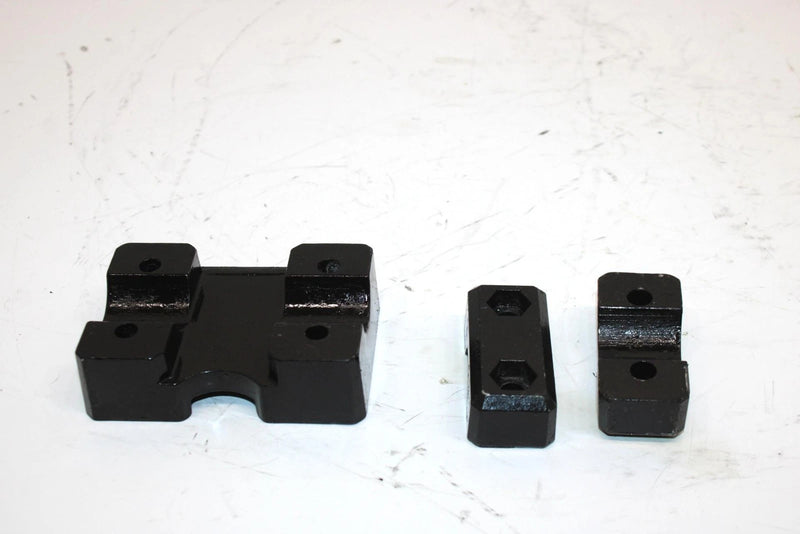 1997 Arctic Cat Zr 580 Oem Handlebar Mount Set 0605-305 0605-304 SA43