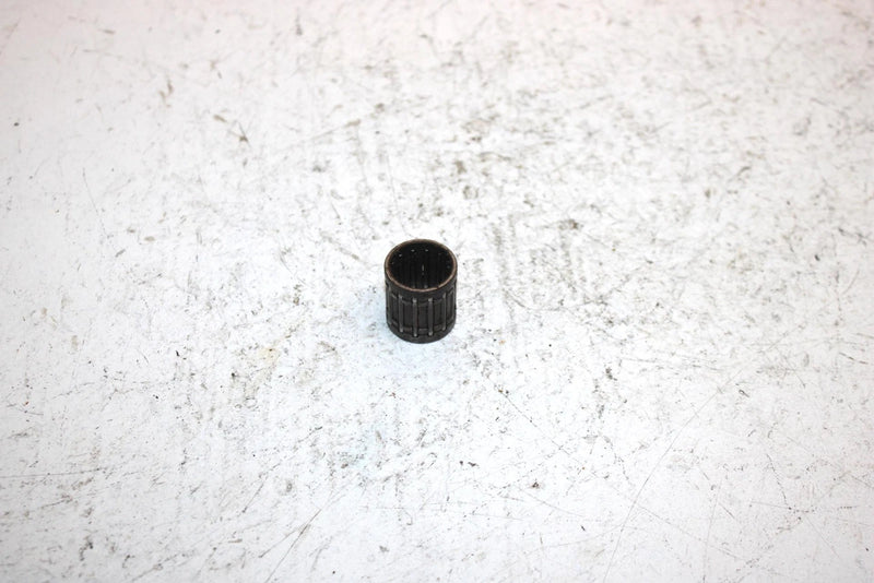1990 Kawasaki 650 Ts Oem Wrist Pin Needle Bearing 13033-1010 JK8