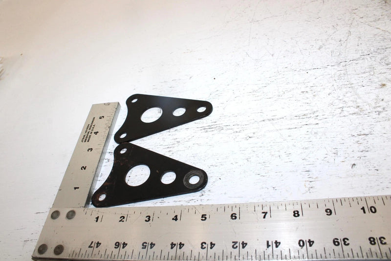 1992 Kawasaki Bayou 220 Oem Front Engine Bracket Pair 32029-1548 AK35