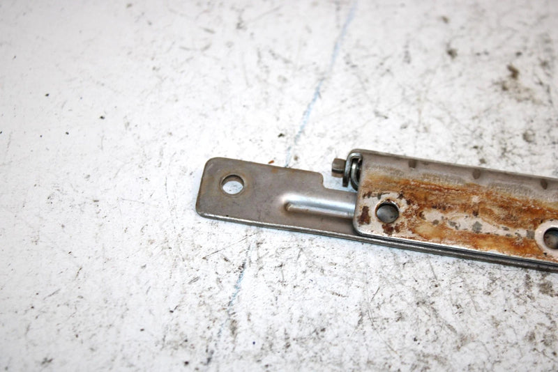 1997 Yamaha 1100 Triple Waveventure Oem Hood Hinge GJ3-6517D-01-00 JY24