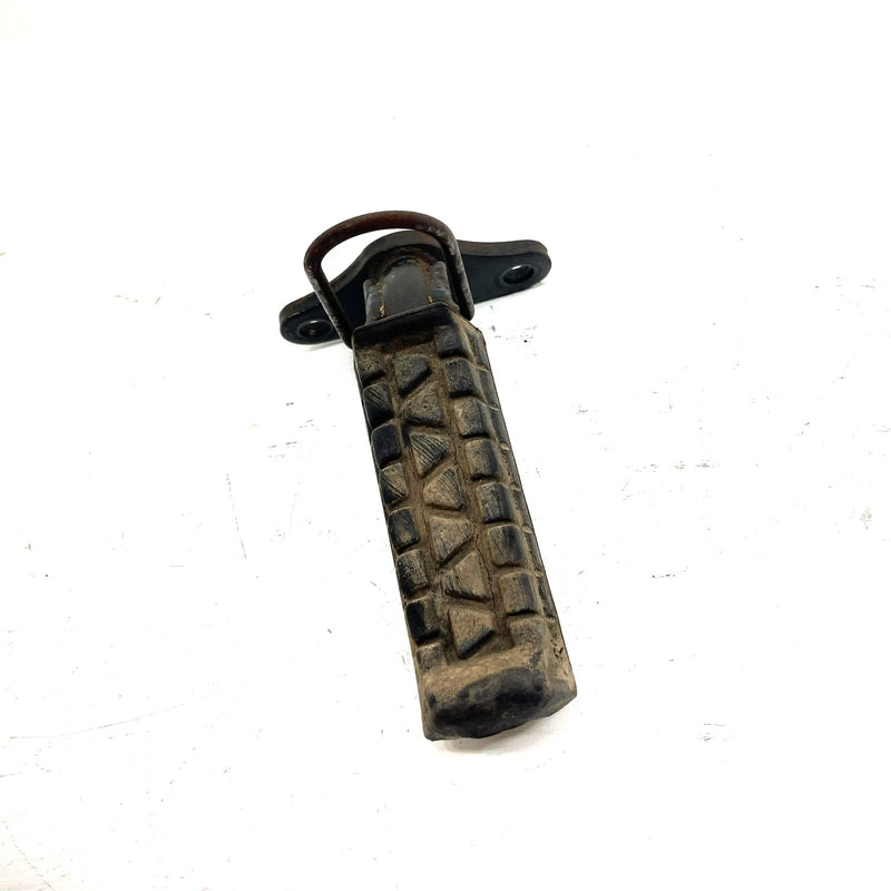 2003 Yamaha Raptor 80 OEM Right Footrest 3GB-27421-10-00 AY69